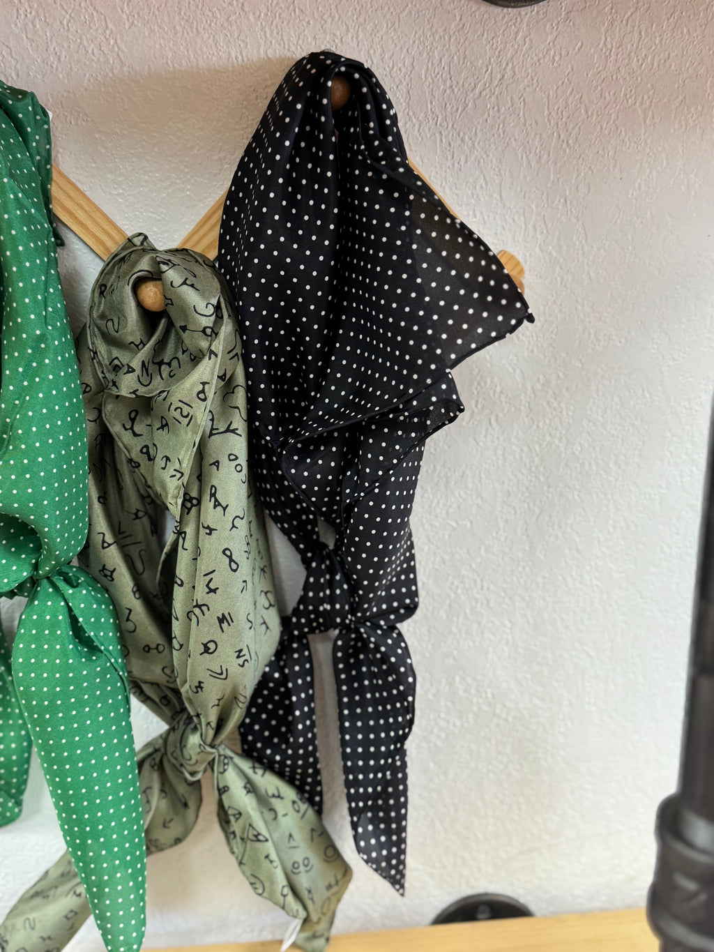 RANGE Fancy Silk Wild Rags