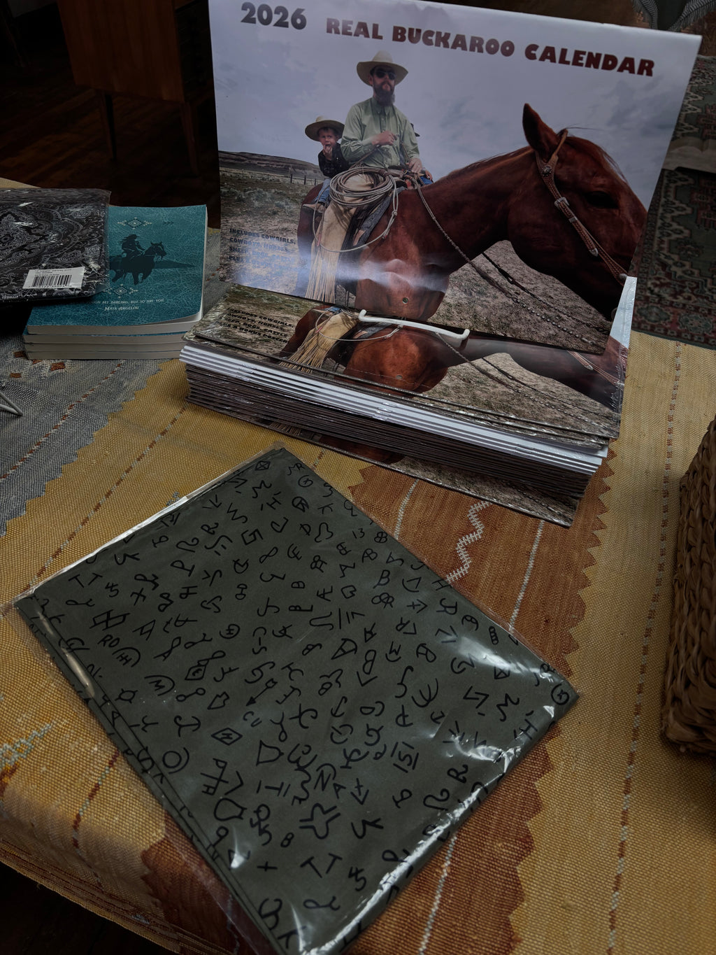 RANGE Fancy Silk Wild Rags