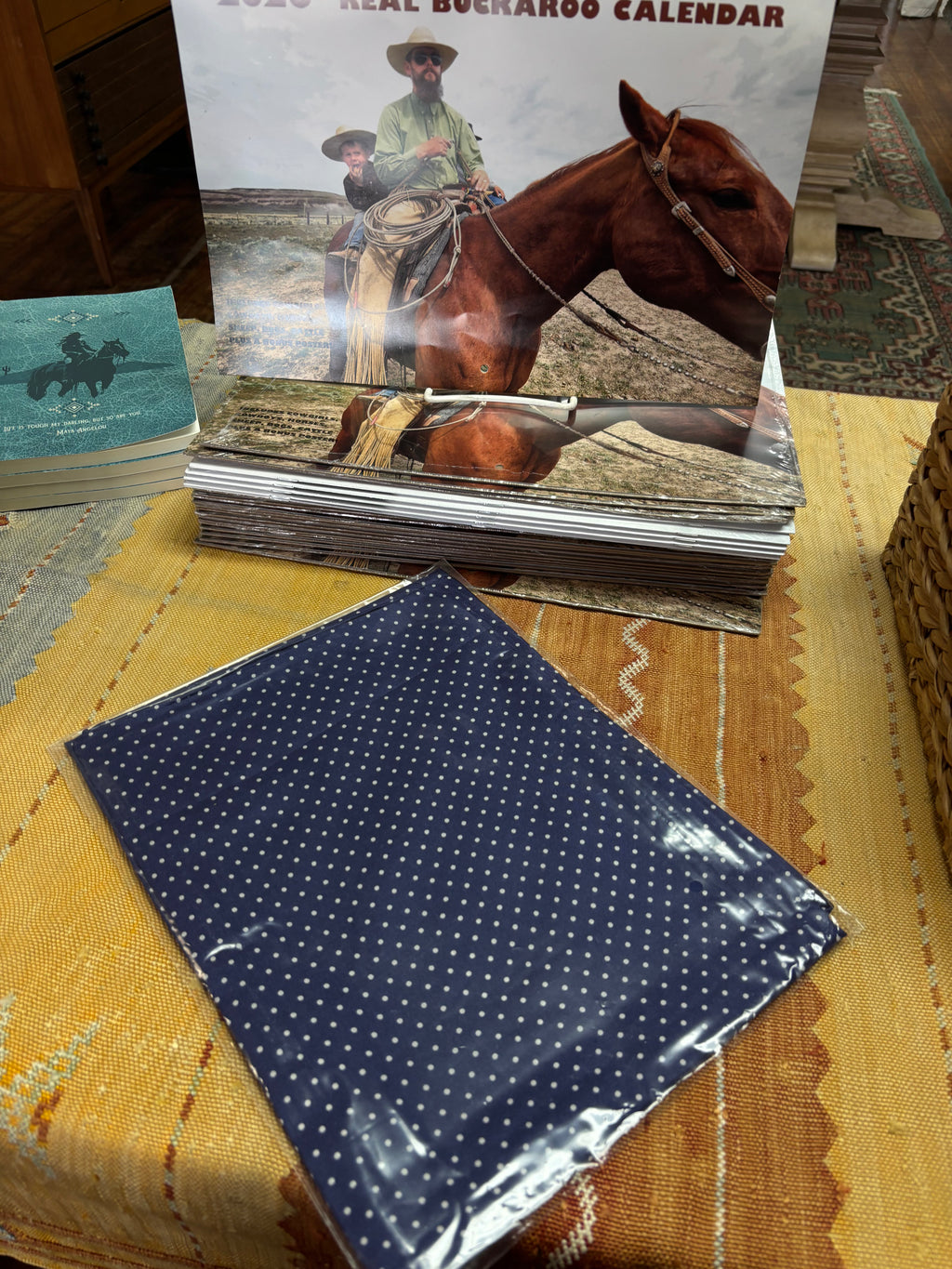 RANGE Fancy Silk Wild Rags